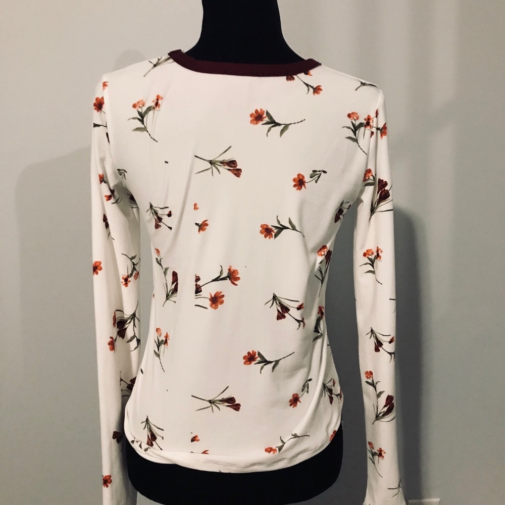 White Floral Long Sleeve Shirt - Picture 4 of 4